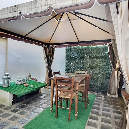 Giulia - Cipriani's House Firenze